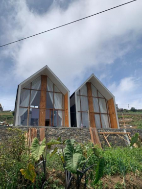 Pijar Jingga Cabin